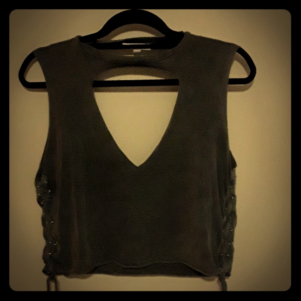 Choker Neck Crop Top